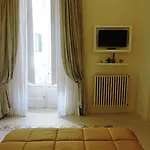 4 Balconi Rooms-boutique فندق مبيت وإفطار ليتشي