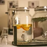 Oda ve Kahvaltı 4 Balconi Rooms-boutique Lecce