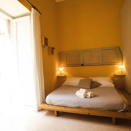 Bed & Breakfast 4 Balconi Lecce