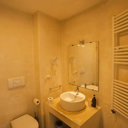 Bed & Breakfast 4 Balconi Rooms-boutique 3*