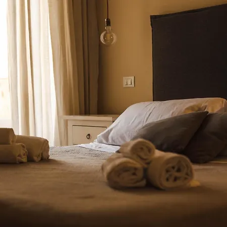 Bed and Breakfast 4 Balconi Rooms-boutique