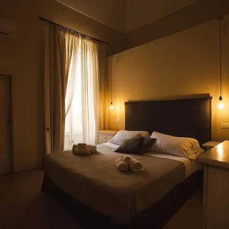 4 Balconi Rooms-boutique