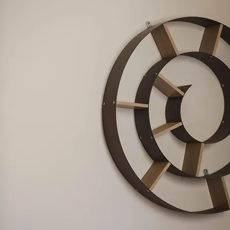 Bed and Breakfast 4 Balconi Rooms-boutique Λέτσε