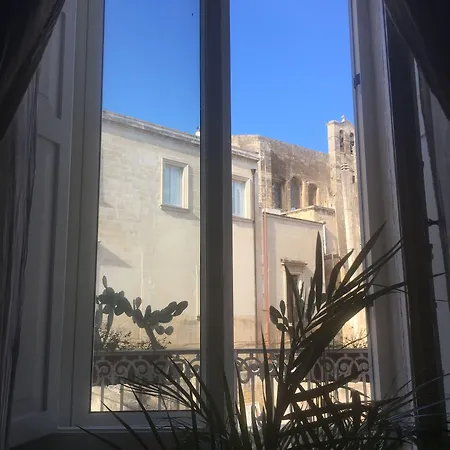 ベッド・アンド・ブレックファスト 4 Balconi Rooms-boutique レッチェ