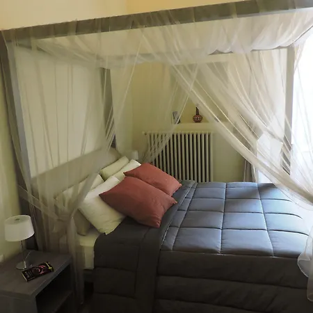 4 Balconi Rooms-boutique 3*