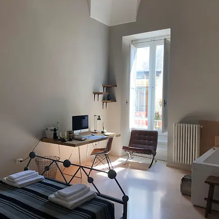 4 Balconi Rooms-boutique