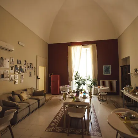 Bed & Breakfast 4 Balconi Rooms-boutique 3*