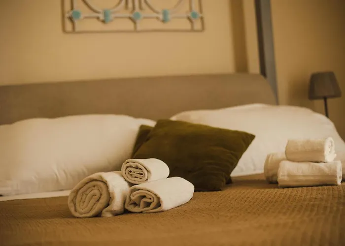 4 Balconi Rooms-boutique 3* לצ'ה